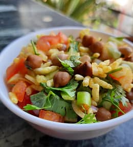 Bhel puri – An ideal snack for weight loss