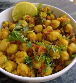Vegan Chickpeas Salad For Weight Loss