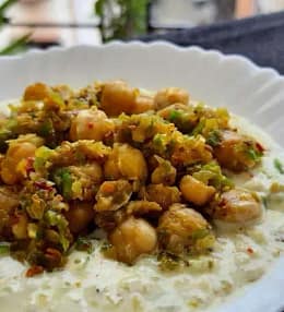 Tasty Chickpeas Salad For Weight Loss