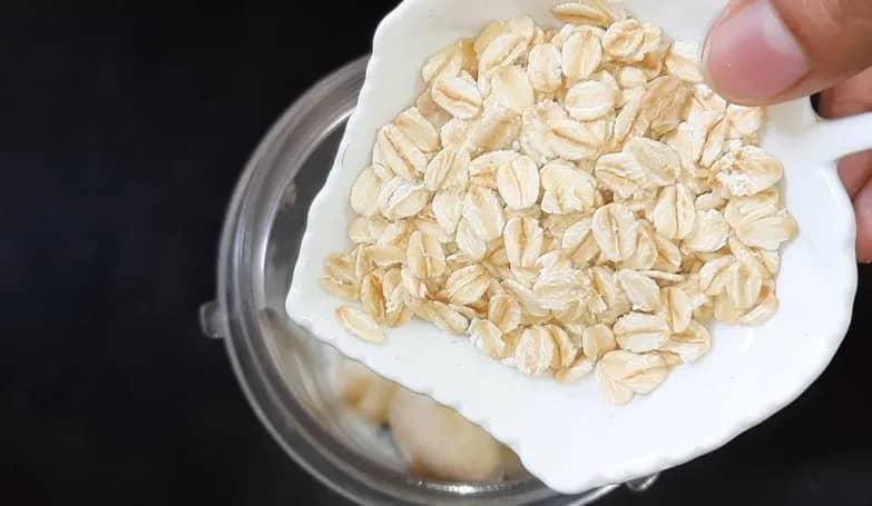 Banana Oats Smoothie For Weight Loss - Step 08